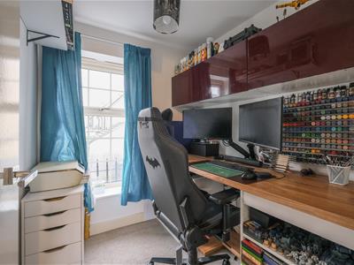 Office/Bedroom 5